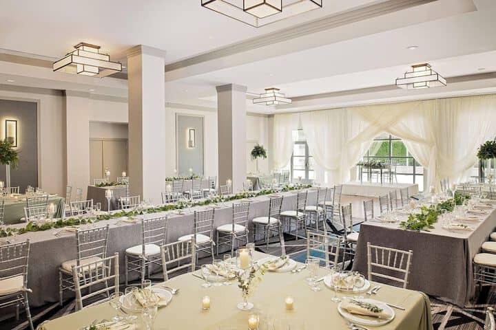 Ballroom/Hall 46 of 63